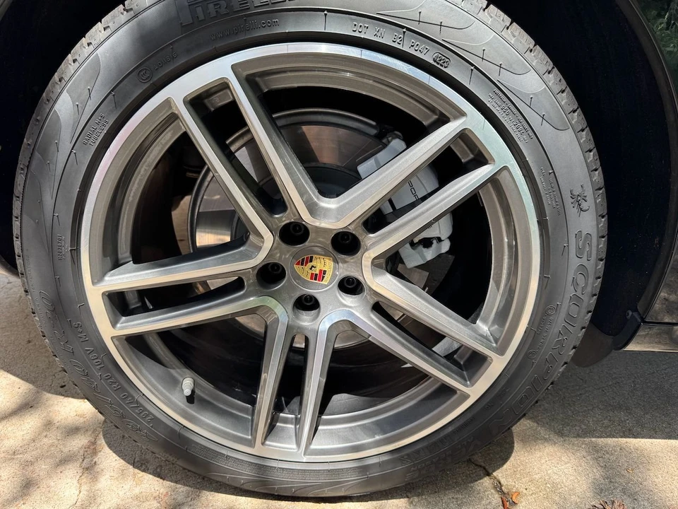 2020 Porsche Macan Turbo - Image 22 of 22