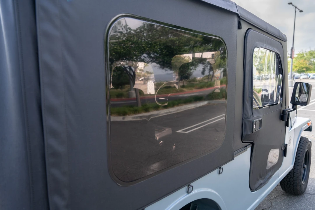 2020 Mahindra - Image 22 of 31