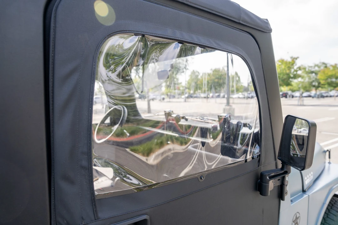 2020 Mahindra - Image 24 of 31