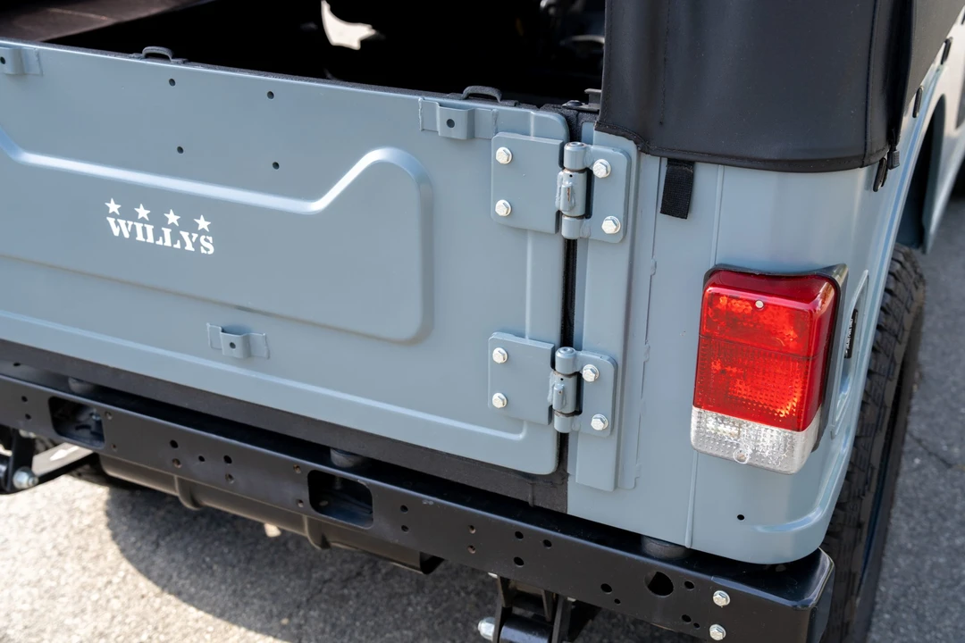 2020 Mahindra - Image 18 of 31