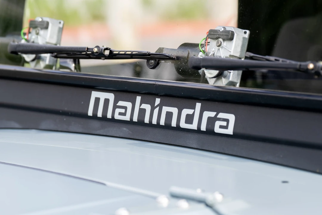 2020 Mahindra - Image 26 of 31