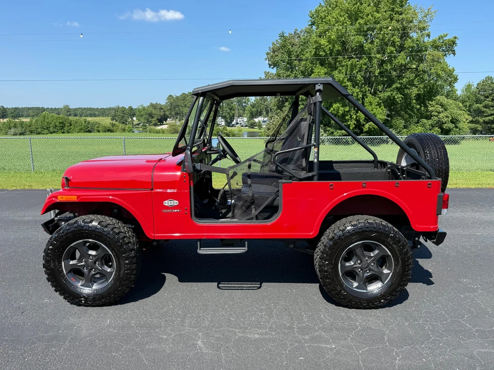 2020 Mahindra - Image 4 of 31