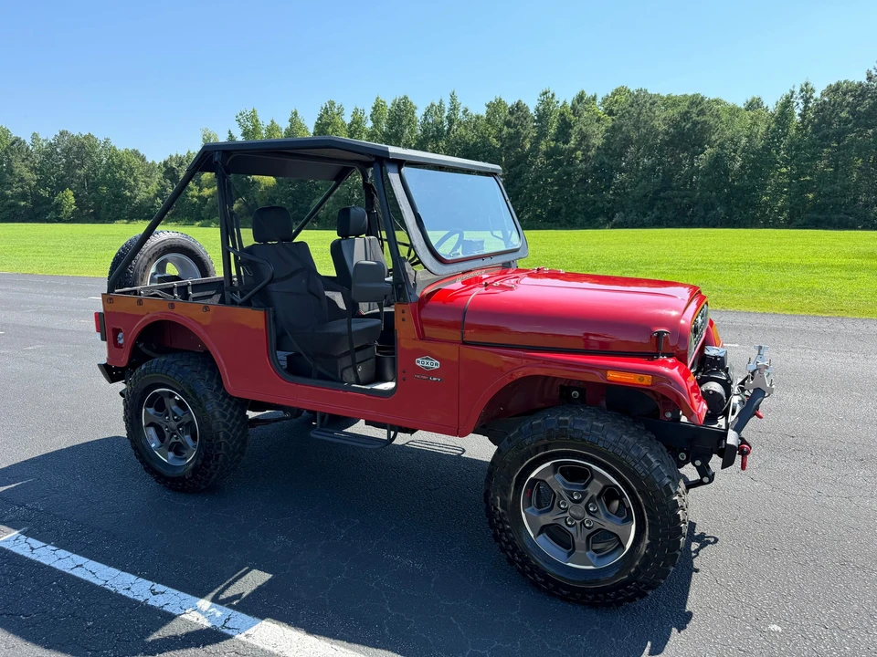 2020 Mahindra - Image 8 of 31