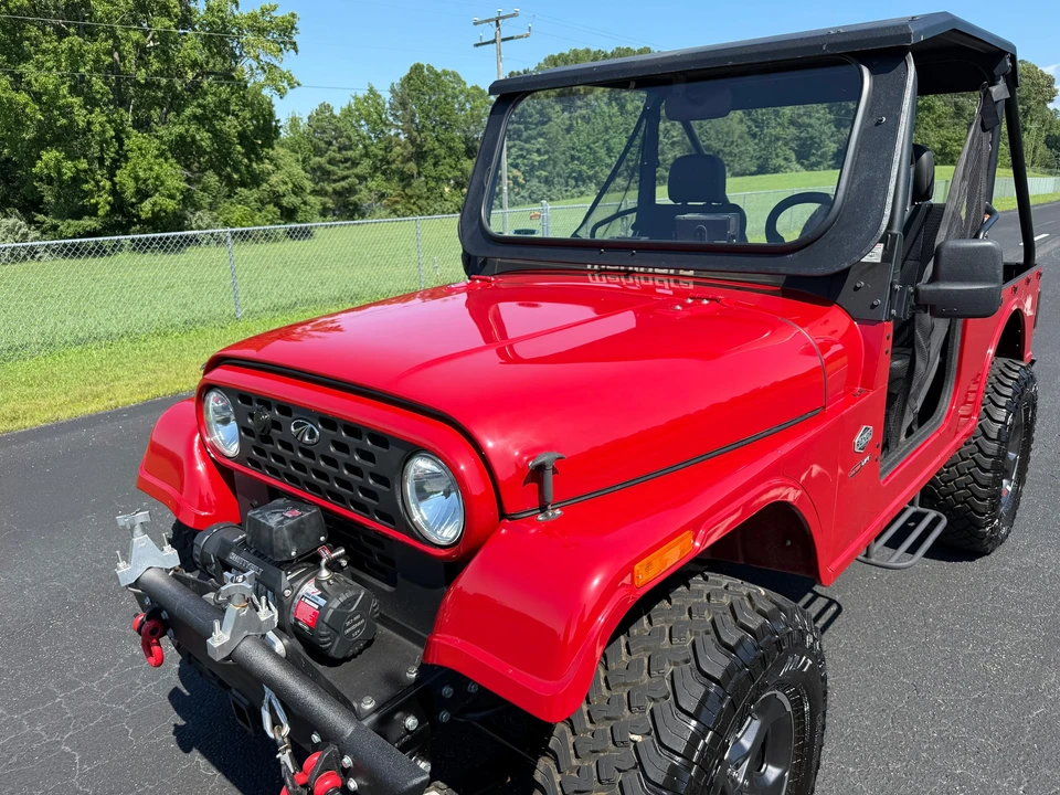 2020 Mahindra - Image 24 of 31