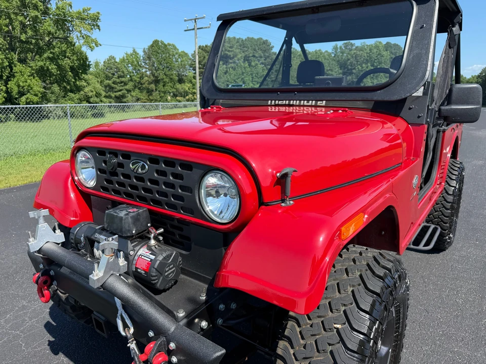 2020 Mahindra - Image 22 of 31