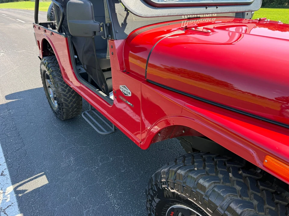 2020 Mahindra - Image 11 of 31