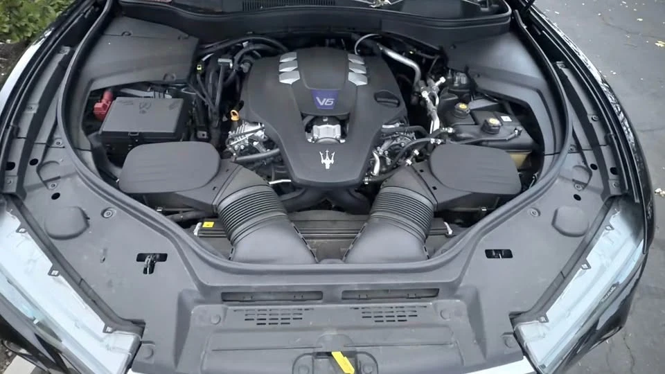 2020 Maserati Levante - Image 4 of 10