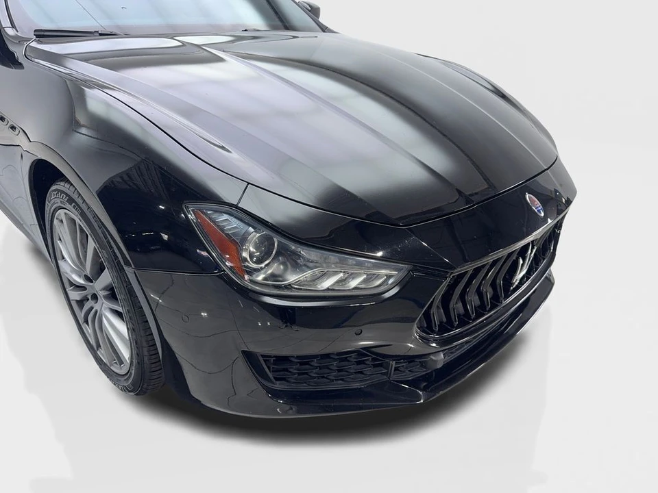 2020 Maserati Ghibli 3rd Gen - Image 17 of 31