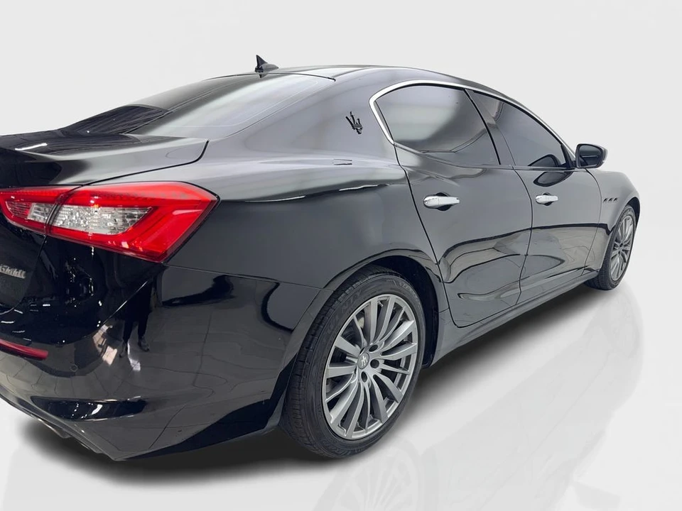 2020 Maserati Ghibli 3rd Gen - Image 13 of 31
