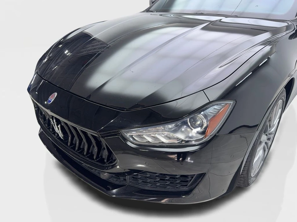 2020 Maserati Ghibli 3rd Gen - Image 16 of 31