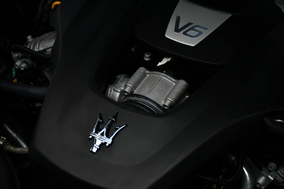2020 Maserati Ghibli 3rd Gen - Image 13 of 21
