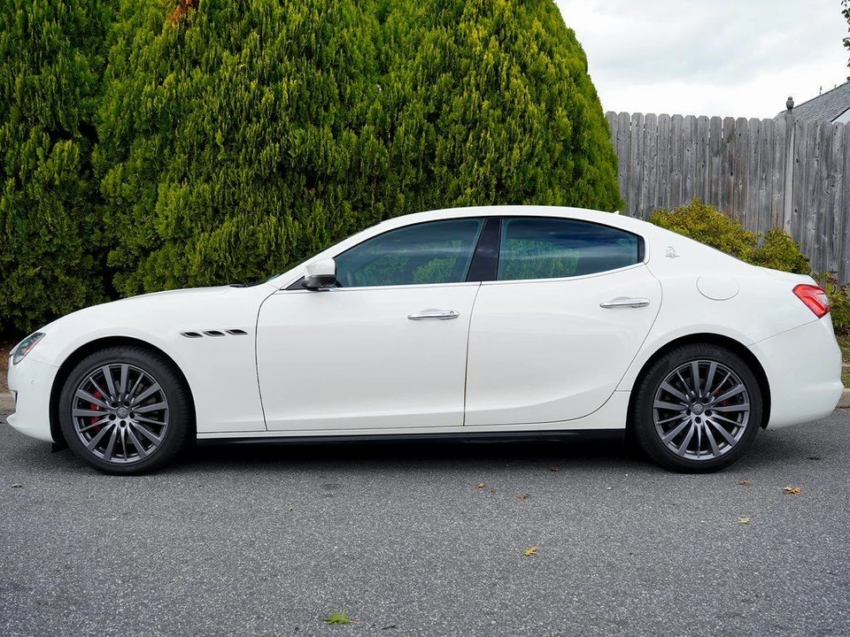 2020 Maserati Ghibli 3rd Gen - Image 3 of 12