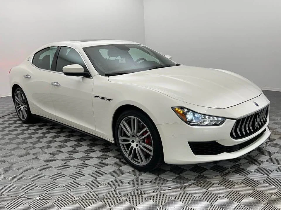 2020 Maserati Ghibli 3rd Gen - Image 2 of 6