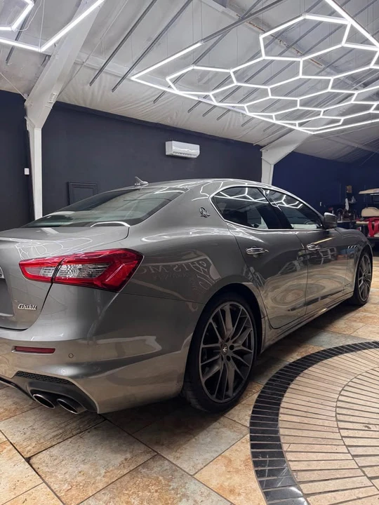 2020 Maserati Ghibli 3rd Gen - Image 12 of 17