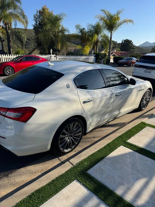 2020 Maserati Ghibli - Image 2 of 9