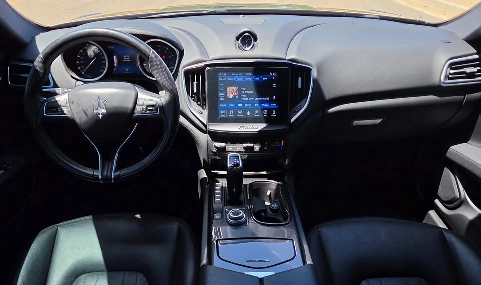 2020 Maserati Ghibli 3rd Gen - Image 15 of 18
