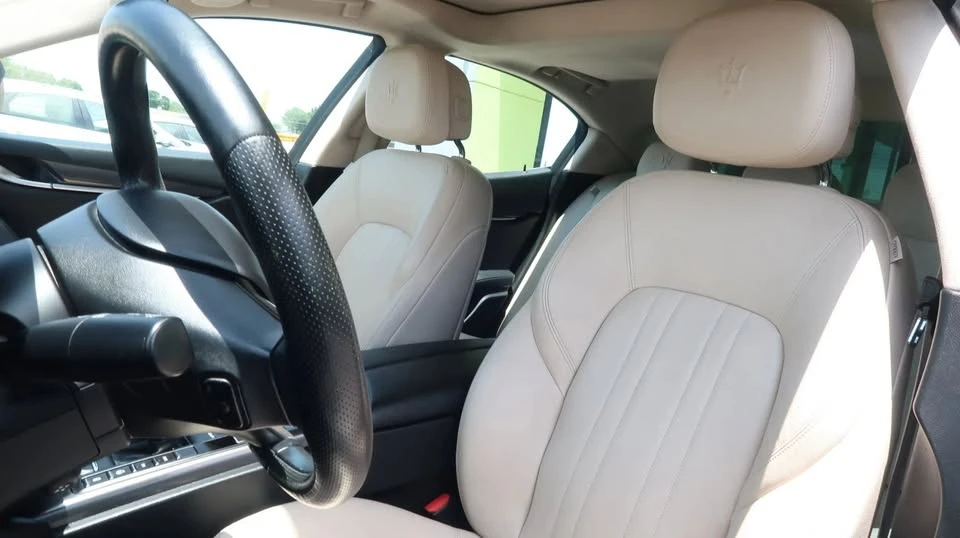2020 Maserati Ghibli 3rd Gen - Image 17 of 20