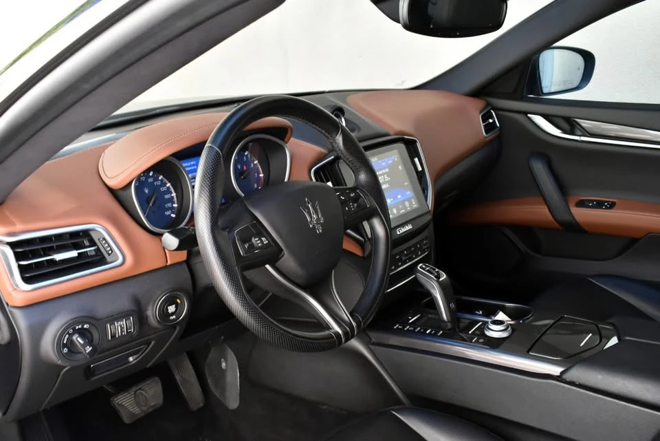 2020 Maserati Ghibli 3rd Gen - Image 10 of 20