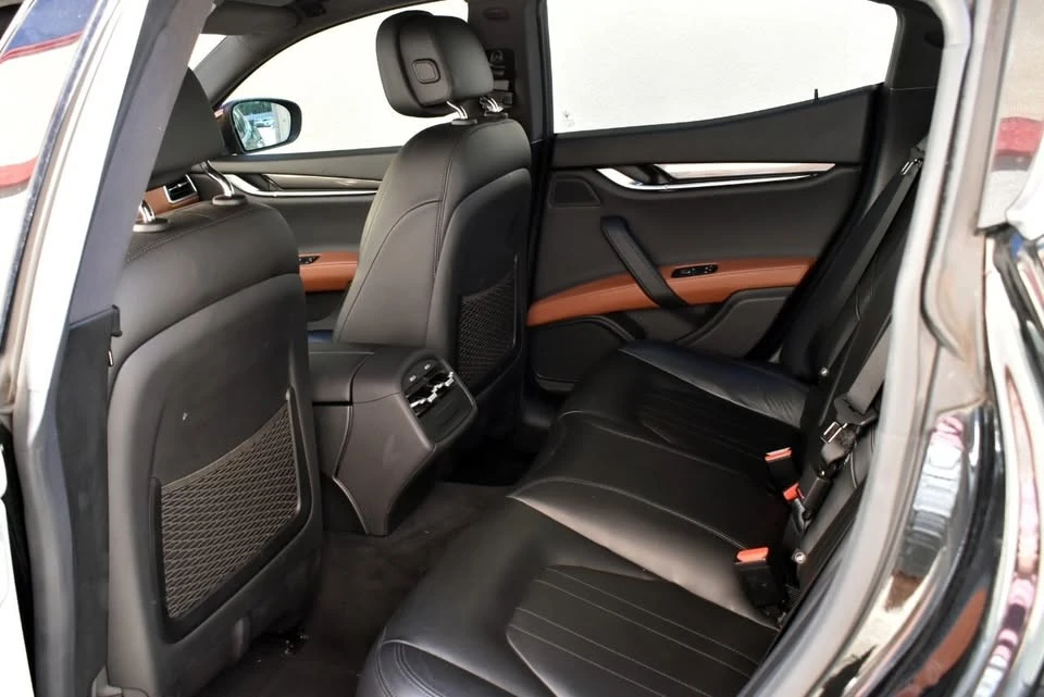 2020 Maserati Ghibli 3rd Gen - Image 13 of 20