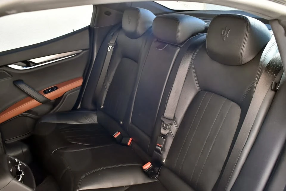 2020 Maserati Ghibli 3rd Gen - Image 15 of 20
