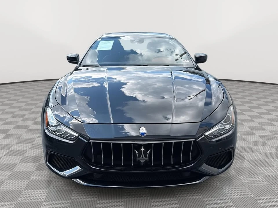 2020 Maserati Ghibli 3rd Gen - Image 2 of 11