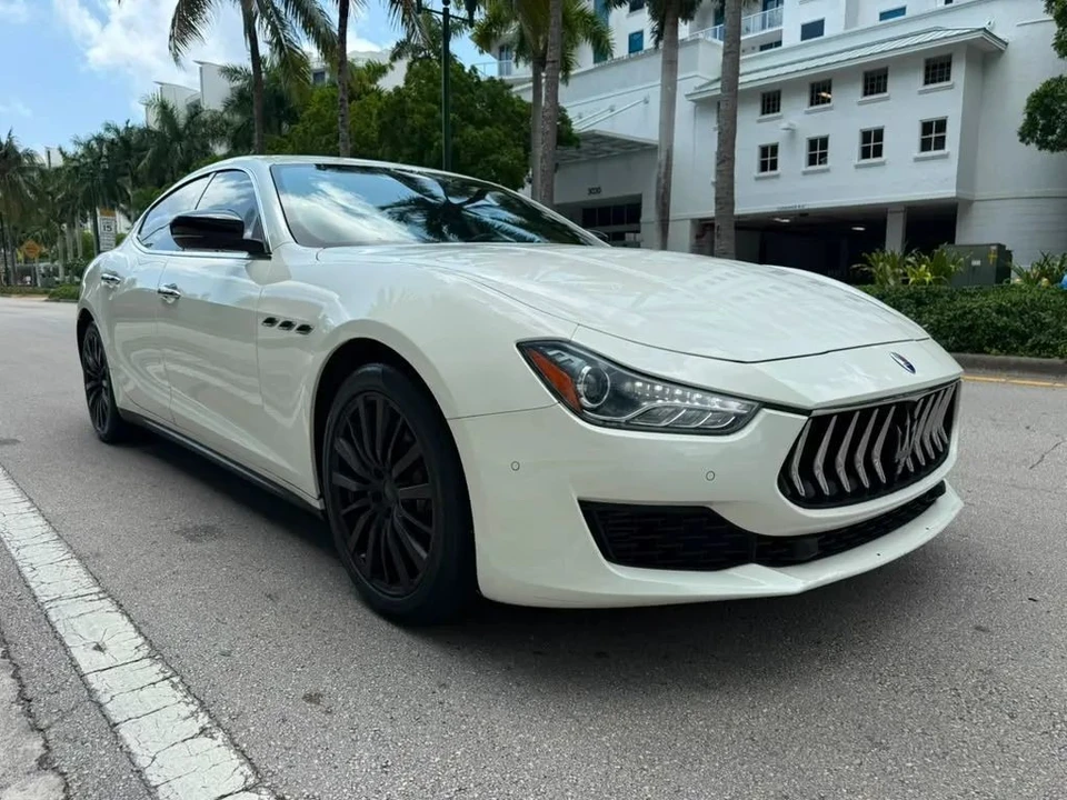 2020 Maserati Ghibli 3rd Gen - Image 5 of 12
