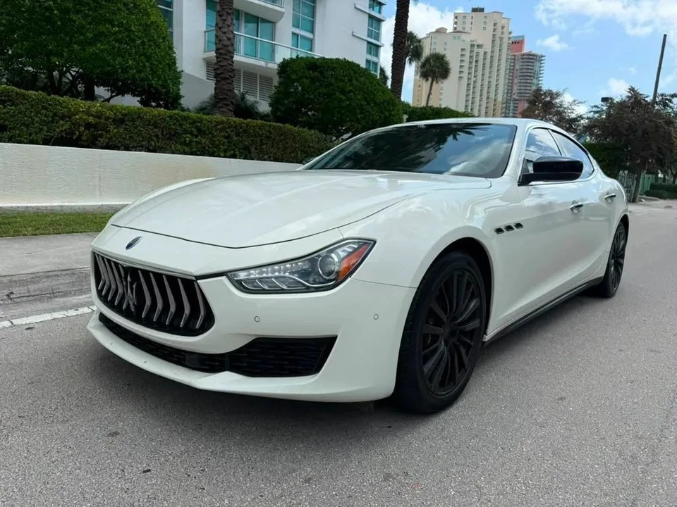 2020 Maserati Ghibli 3rd Gen - Image 2 of 12