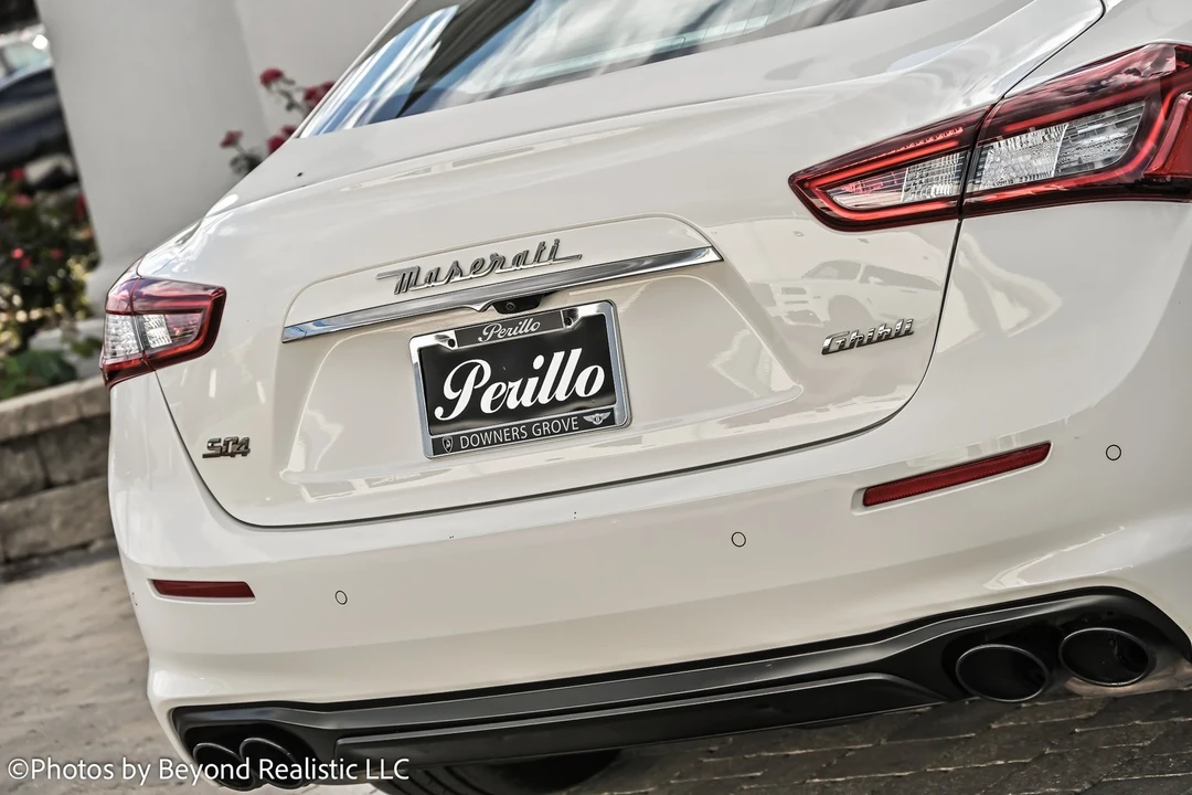 2020 Maserati Ghibli 3rd Gen - Image 15 of 21