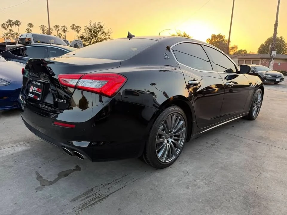 2020 Maserati Ghibli 3rd Gen - Image 4 of 17