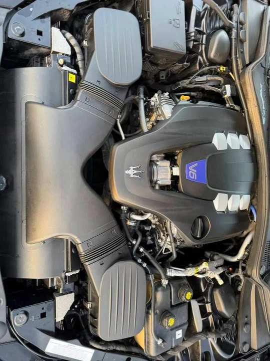 2020 Maserati Ghibli 3rd Gen - Image 16 of 17