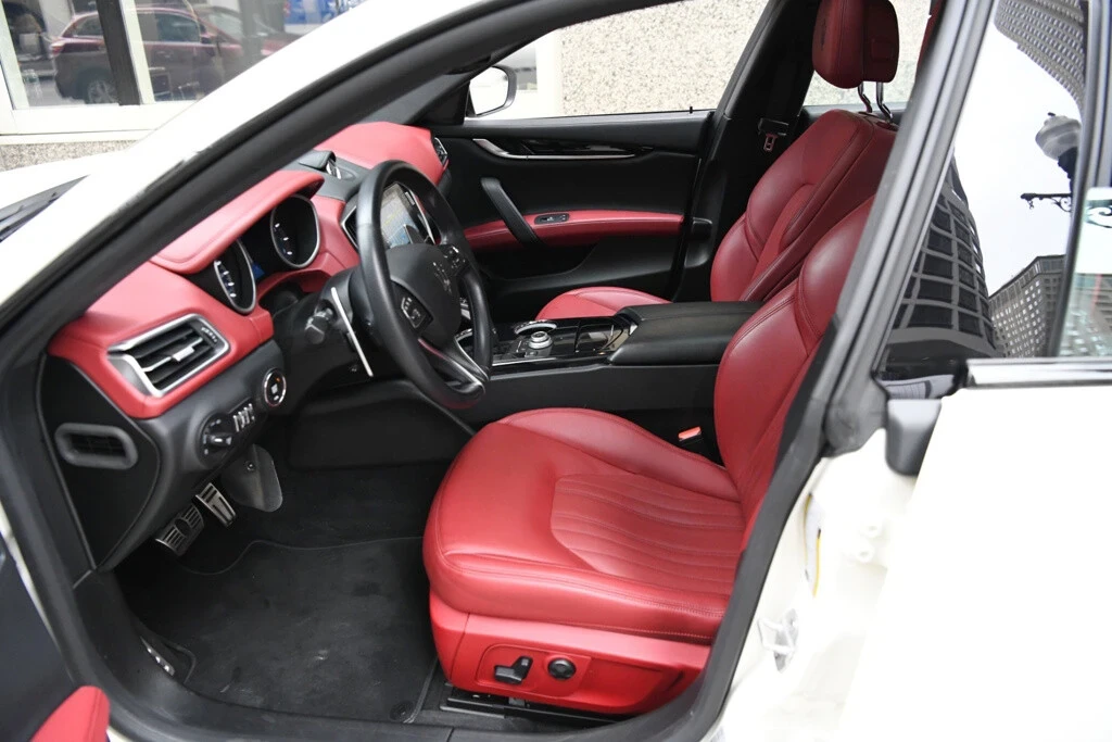 2020 Maserati Ghibli 3rd Gen - Image 9 of 12