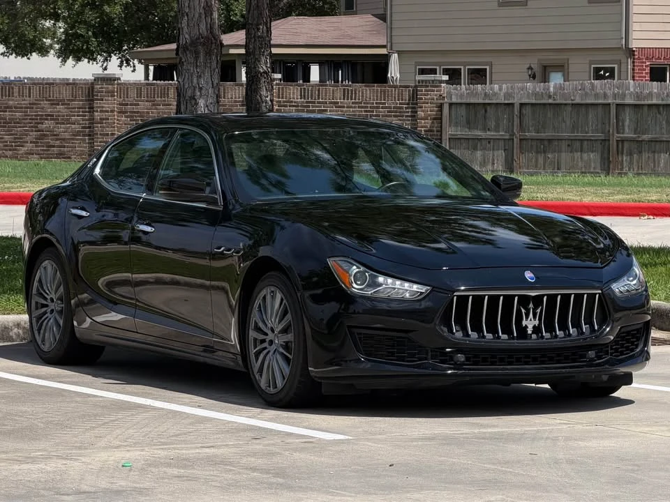 2020 Maserati Ghibli 3rd Gen - Image 2 of 19