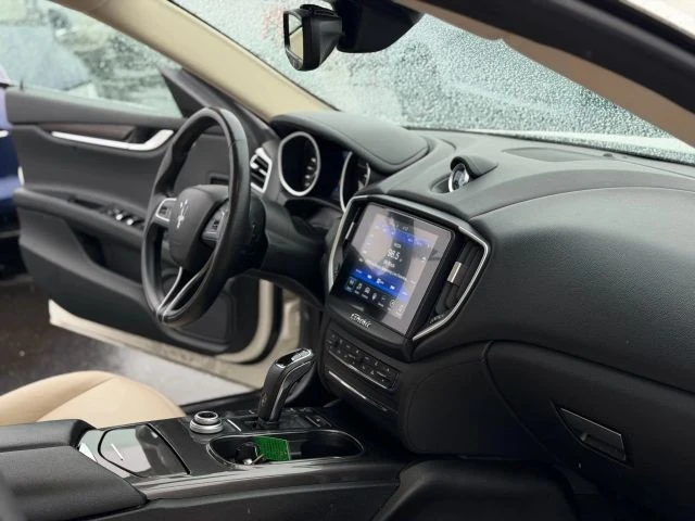 2020 Maserati Ghibli 3rd Gen - Image 16 of 27