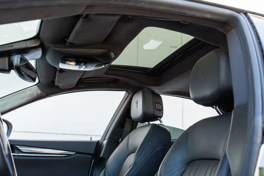 2020 Maserati Ghibli 3rd Gen - Image 14 of 22