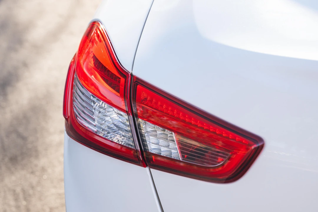 2020 Maserati Ghibli 3rd Gen - Image 14 of 31