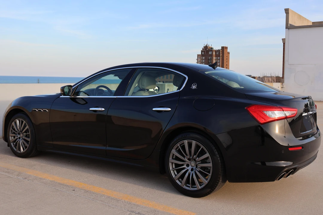 2020 Maserati Ghibli 3rd Gen - Image 4 of 5