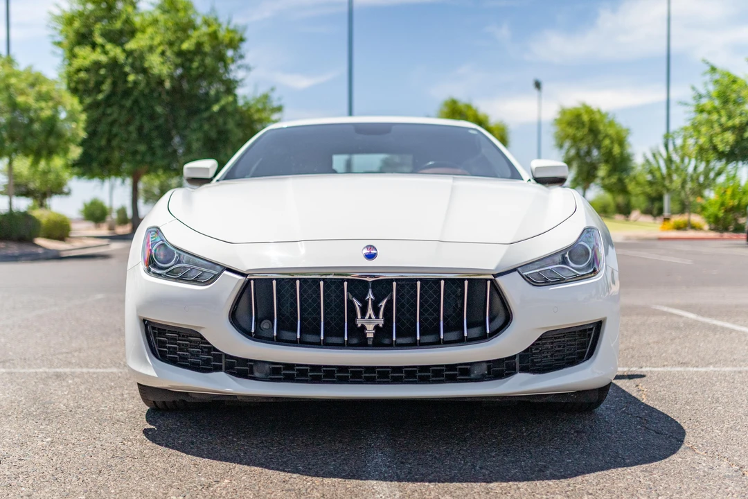 2020 Maserati Ghibli 3rd Gen - Image 2 of 31