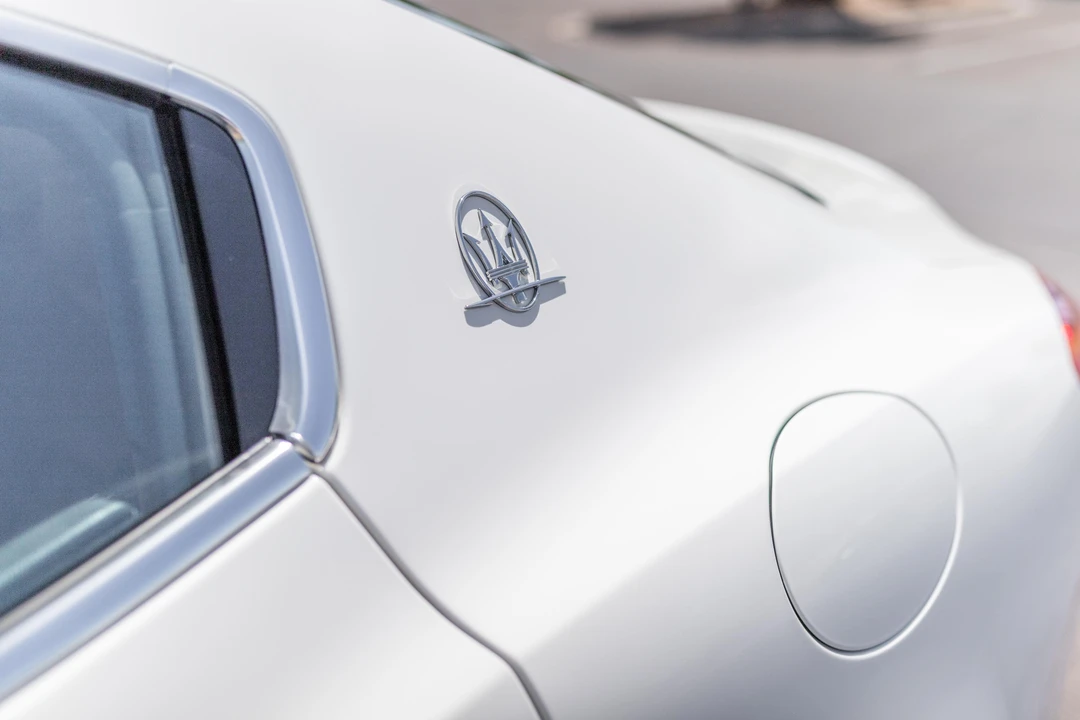 2020 Maserati Ghibli 3rd Gen - Image 25 of 31