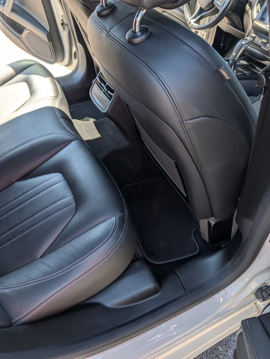2020 Maserati Ghibli 3rd Gen - Image 16 of 21