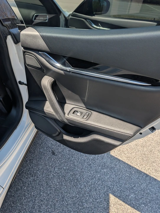2020 Maserati Ghibli 3rd Gen - Image 18 of 21