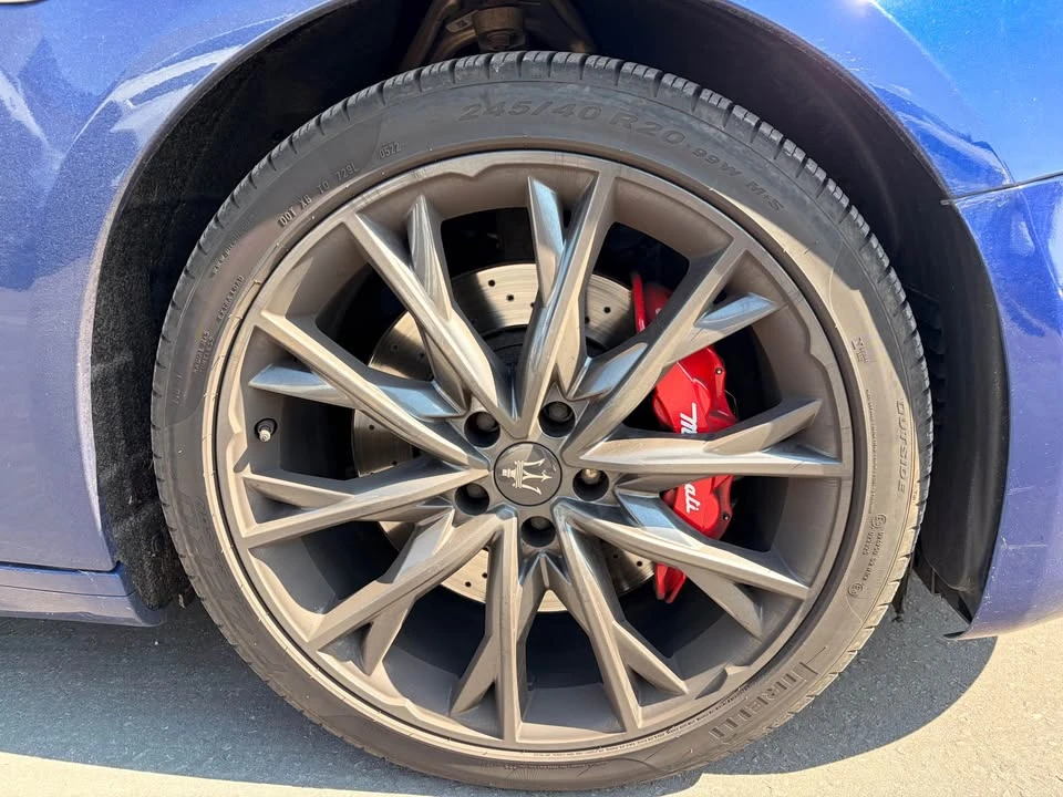 2020 Maserati GranTurismo - Image 3 of 16