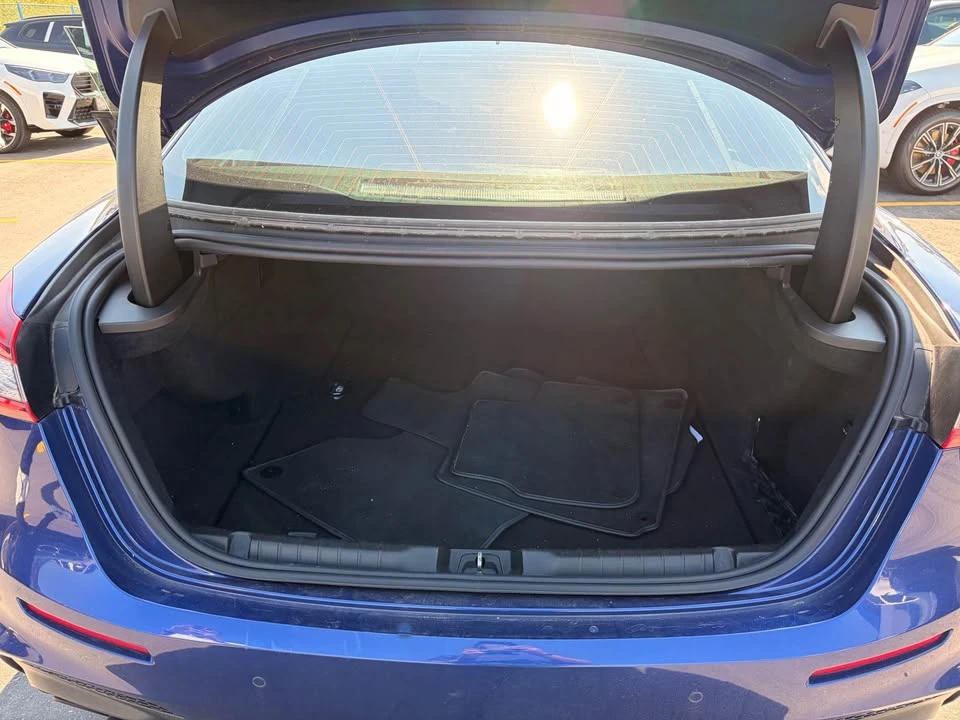 2020 Maserati GranTurismo - Image 9 of 16