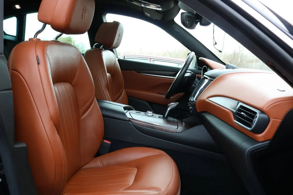 2020 Maserati Levante - Image 18 of 20