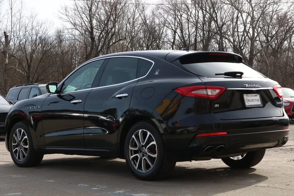 2020 Maserati Levante - Image 7 of 20