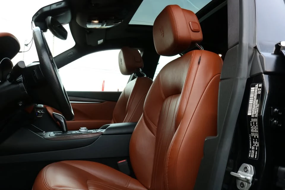 2020 Maserati Levante - Image 2 of 20