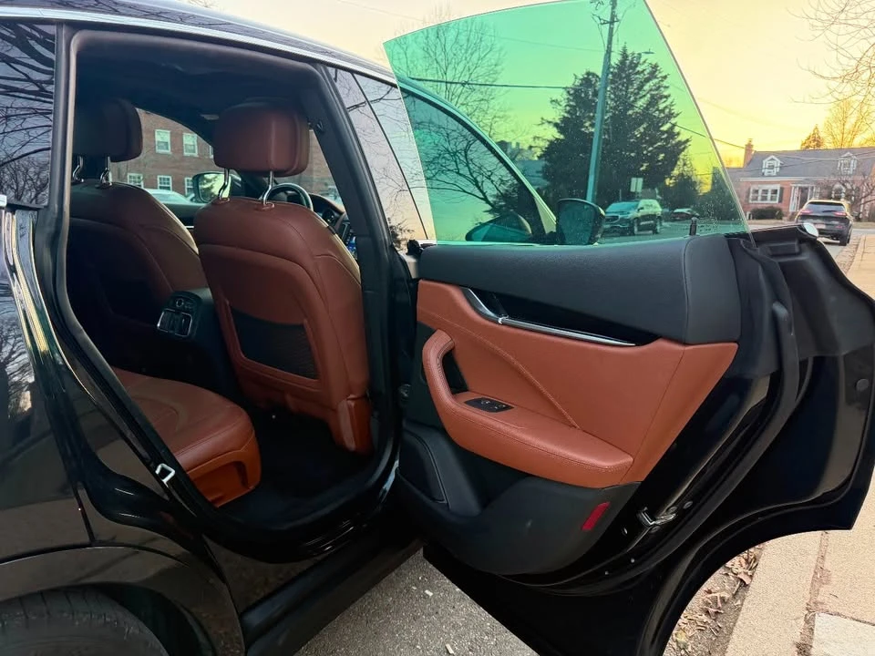 2020 Maserati Levante - Image 12 of 16