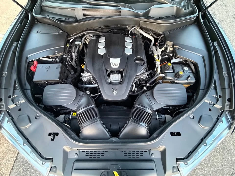 2020 Maserati Levante - Image 16 of 16