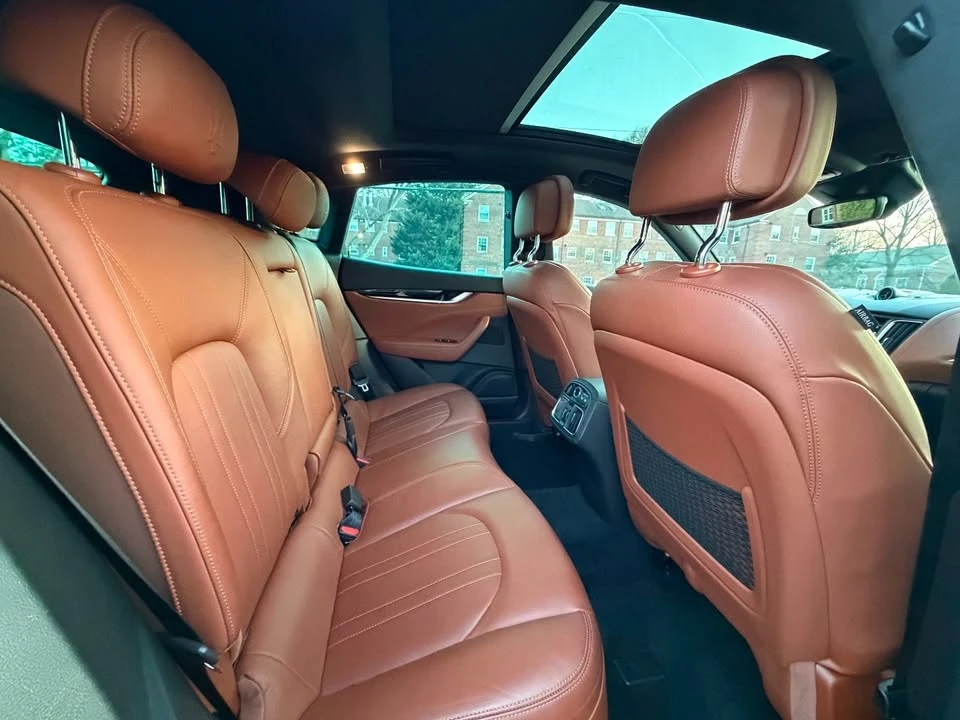 2020 Maserati Levante - Image 13 of 16