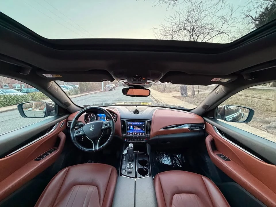 2020 Maserati Levante - Image 10 of 16
