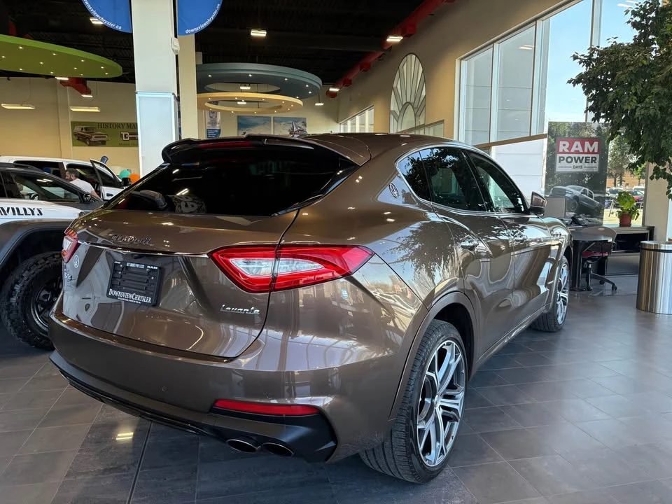 2020 Maserati Levante - Image 4 of 14